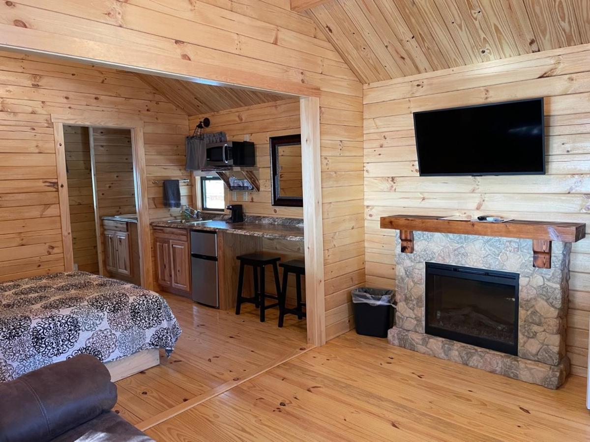 Lakewood Park Campground - Luxury Cabin Barnesville Buitenkant foto